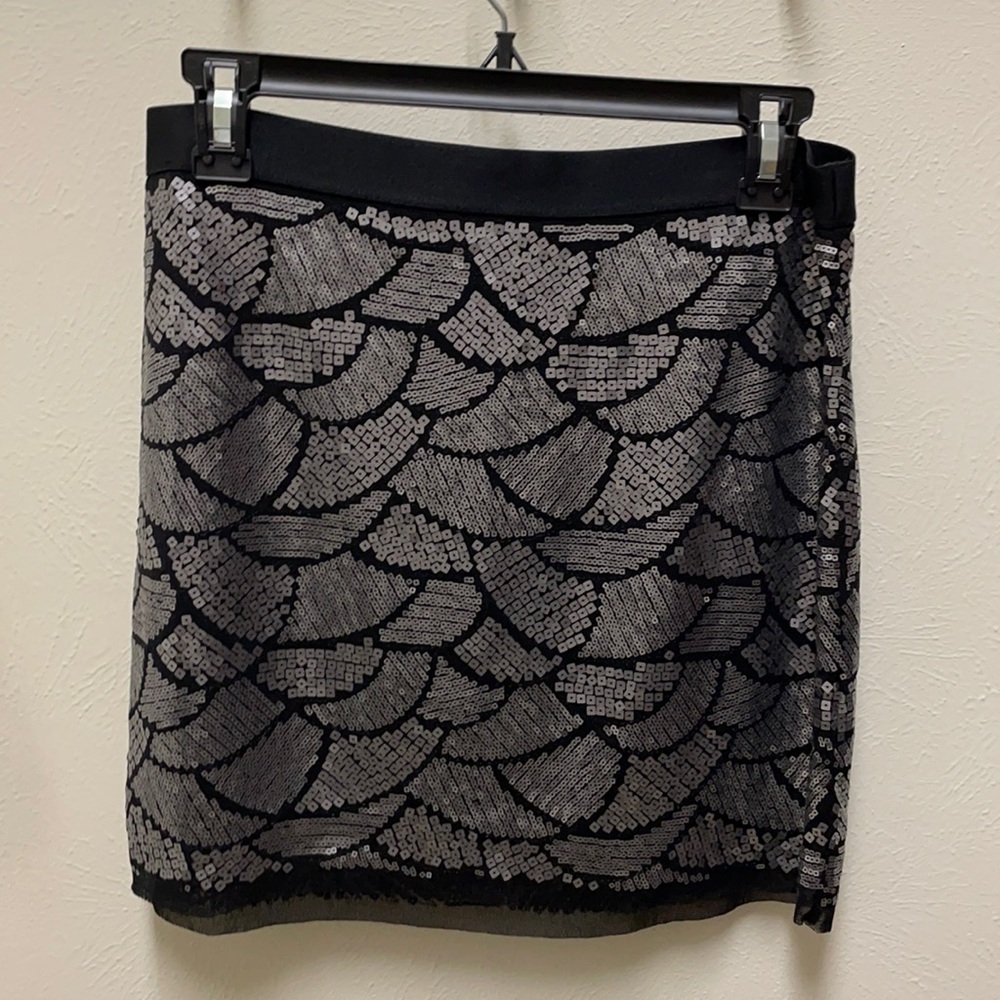 Pull-on mini skirt